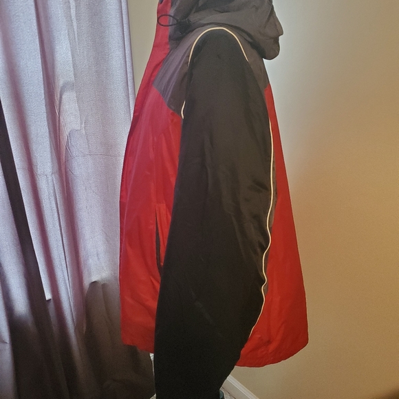 Two Layee Winter coat - Picture 3 of 11